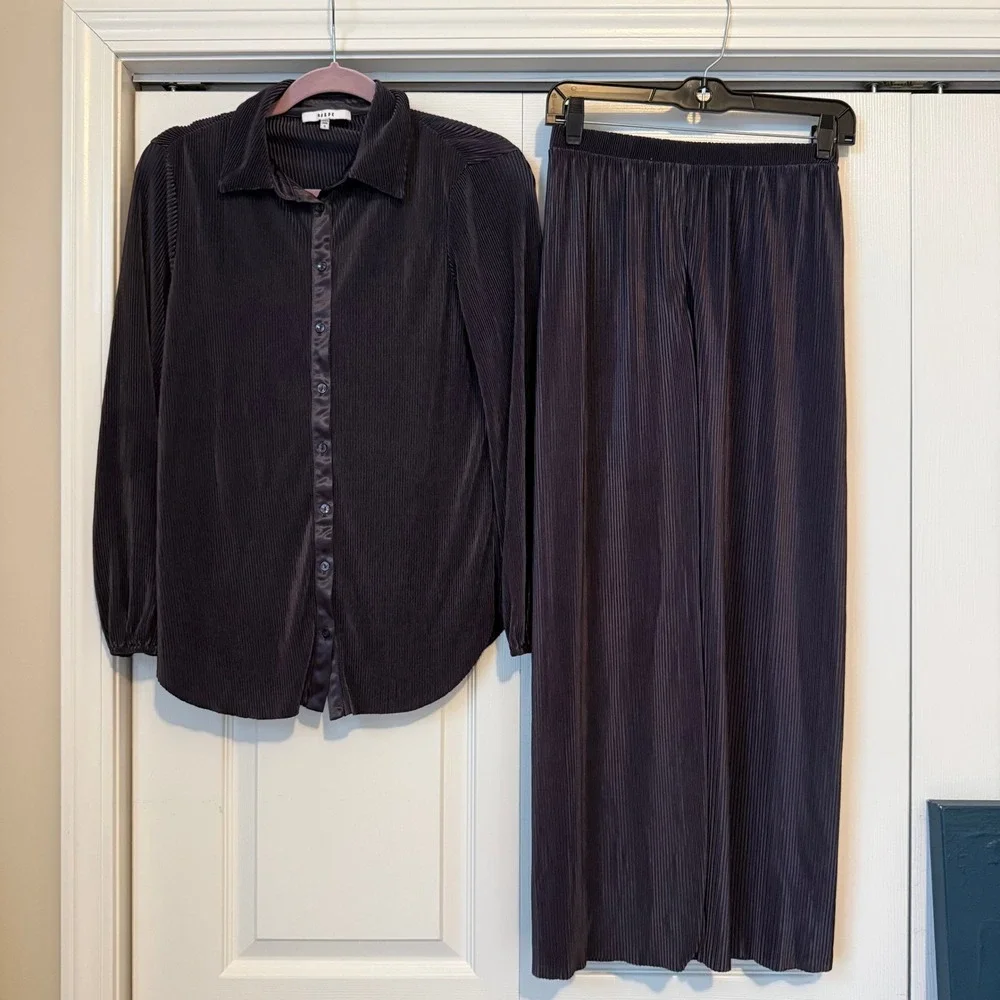 RO&DE Womens Plisse Pleated 2 Piece Set Shirt and Pants Purple Small AGU9038T